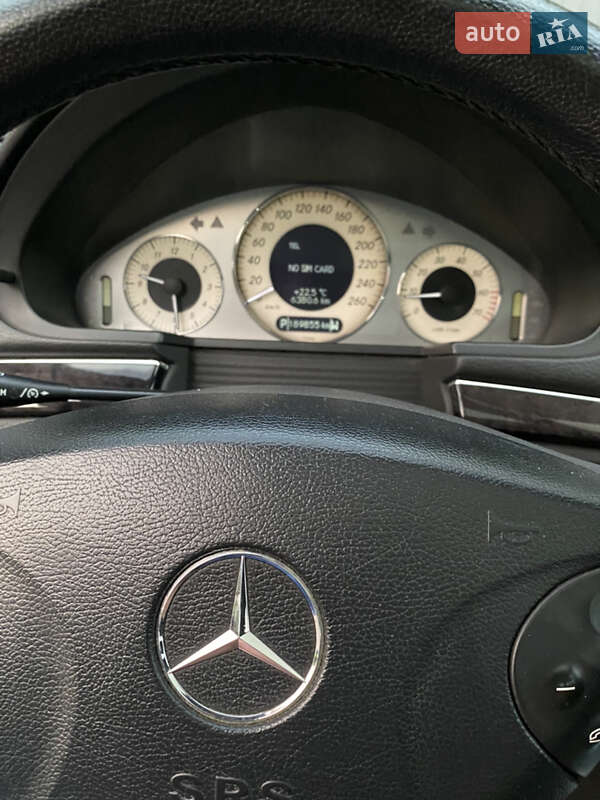 Седан Mercedes-Benz E-Class 2004 в Тернополе