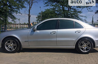 Седан Mercedes-Benz E-Class 2003 в Одесі