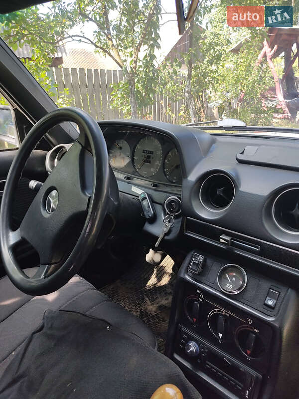 Седан Mercedes-Benz E-Class 1978 в Березному фото 5 Седан Mercedes-Benz E-Class 1978 в Березному