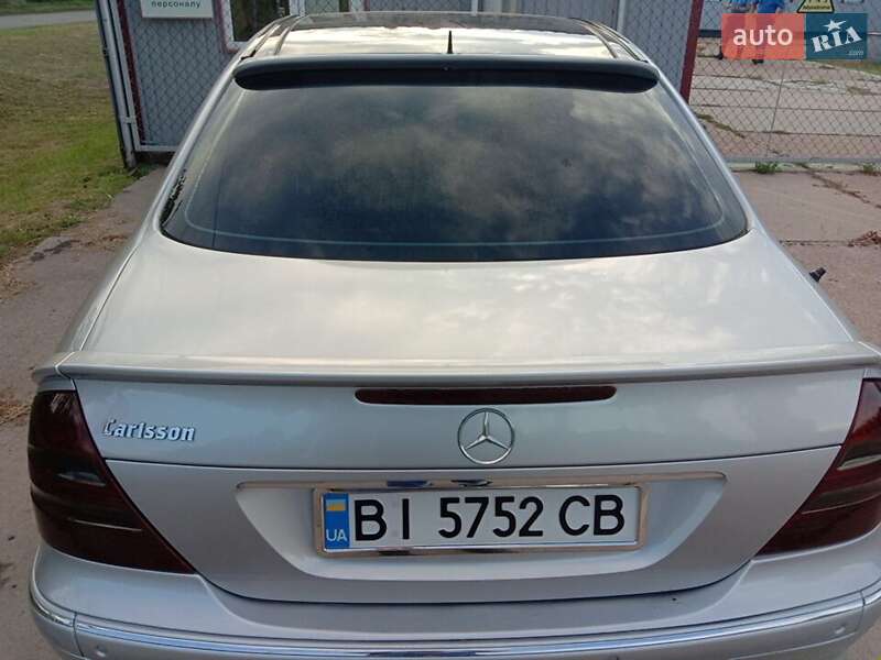 Седан Mercedes-Benz E-Class 2002 в Гадяче