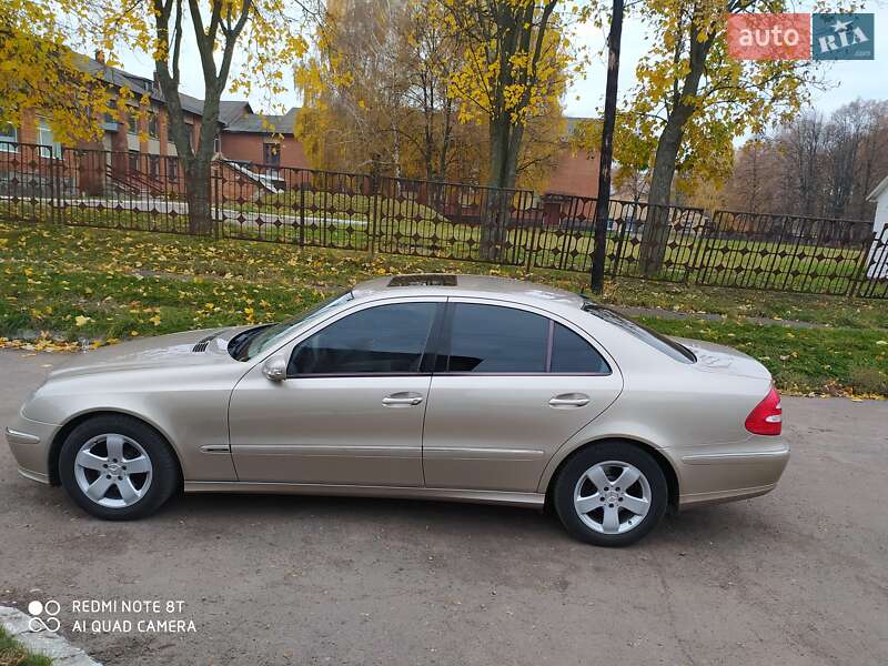 Mercedes-Benz E-Class 2005