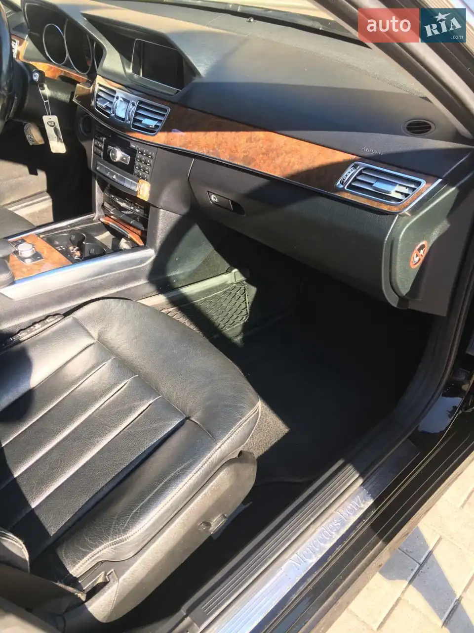 2013 Mercedes-Benz E-klasse - мініатюра 12