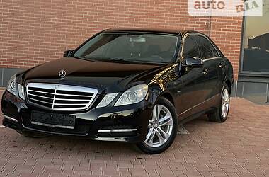 Седан Mercedes-Benz E-Class 2013 в 