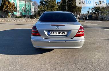 Седан Mercedes-Benz E-Class 2002 в Харькове