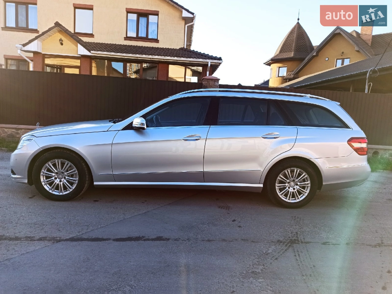 2011 Mercedes-Benz E-klasse - мініатюра 5