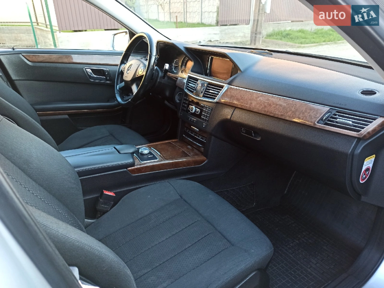 2011 Mercedes-Benz E-klasse - мініатюра 20