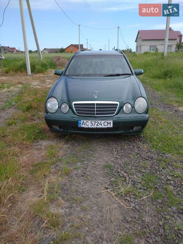 Универсал Mercedes-Benz E-Class 2000 в Рожище
