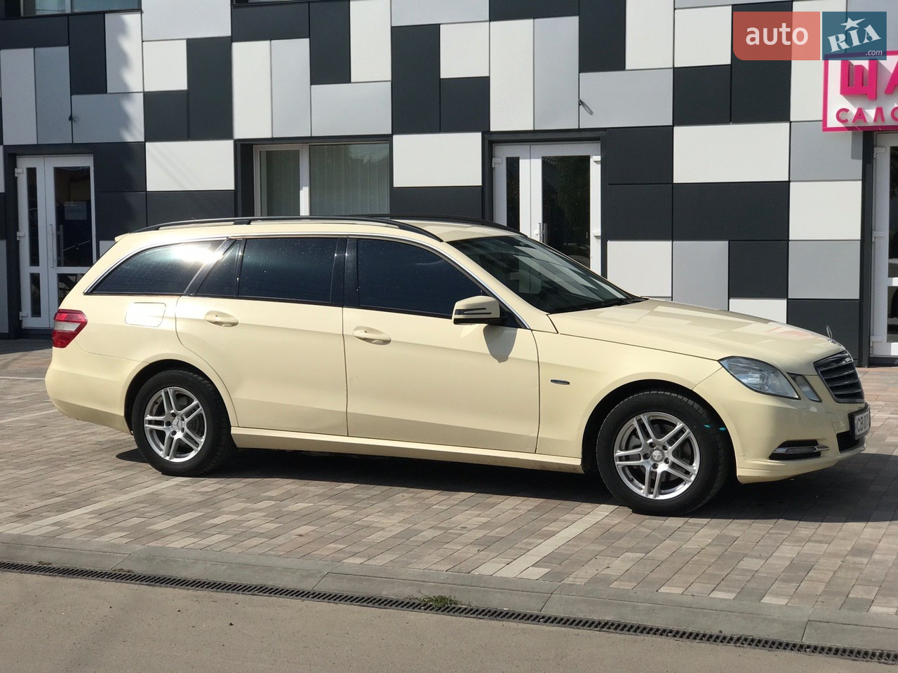 2011 Mercedes-Benz E-klasse - мініатюра 10