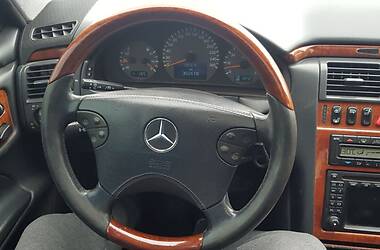 Седан Mercedes-Benz E-Class 2001 в Чернигове