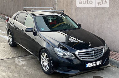 Седан Mercedes-Benz E-Class 2013 в Львове