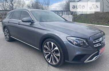 Универсал Mercedes-Benz E-Class 2017 в Львове