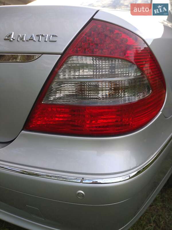 Седан Mercedes-Benz E-Class 2006 в Харькове