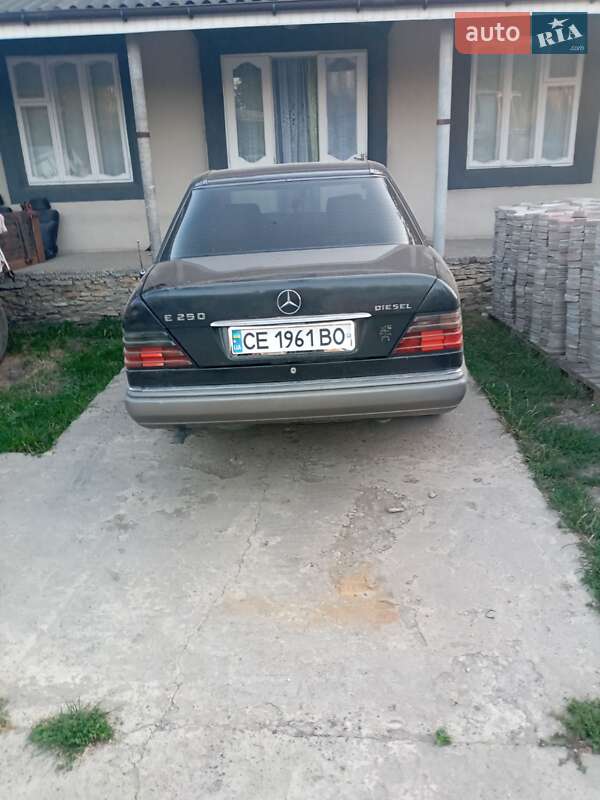 Седан Mercedes-Benz E-Class 1995 в Чернівцях