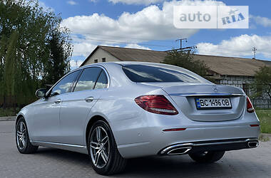 Седан Mercedes-Benz E-Class 2018 в 