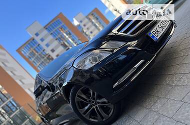 Седан Mercedes-Benz E-Class 2012 в Ивано-Франковске