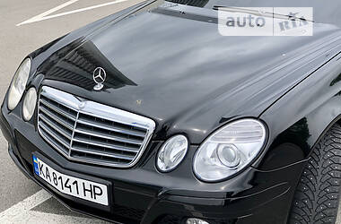 Седан Mercedes-Benz E-Class 2006 в Киеве