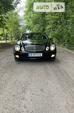 Седан Mercedes-Benz E-Class 2003 в Чернівцях