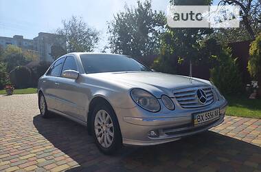 Седан Mercedes-Benz E-Class 2003 в Кам'янець-Подільському