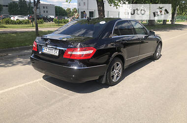 Седан Mercedes-Benz E-Class 2012 в 