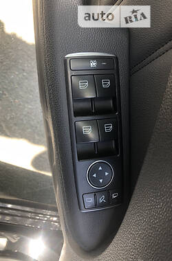 Седан Mercedes-Benz E-Class 2012 в 
