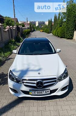 Седан Mercedes-Benz E-Class 2013 в Черновцах