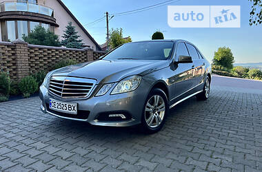 Седан Mercedes-Benz E-Class 2009 в Черновцах