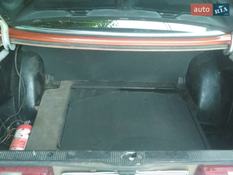 Седан Mercedes-Benz E-Class 1979 в Тернополі