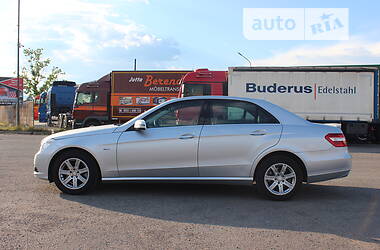 Універсал Mercedes-Benz E-Class 2010 в Хусті