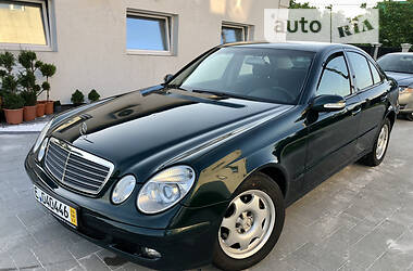 Седан Mercedes-Benz E-Class 2005 в Бучаче