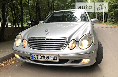 Седан Mercedes-Benz E-Class 2002 в Ивано-Франковске