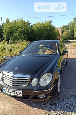 Седан Mercedes-Benz E-Class 2008 в Чернігові