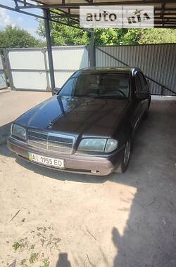 Седан Mercedes-Benz E-Class 1995 в Кагарлыке