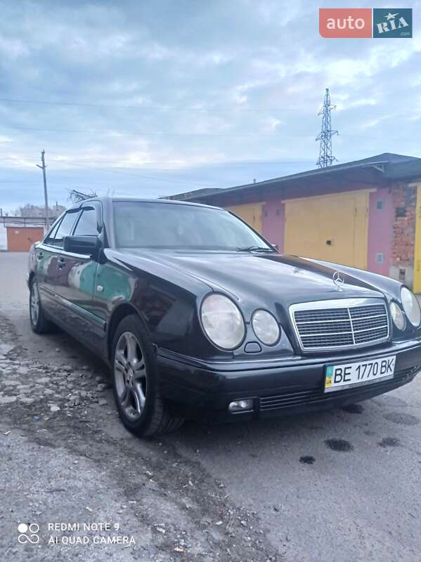 Mercedes-Benz E-Class 1998