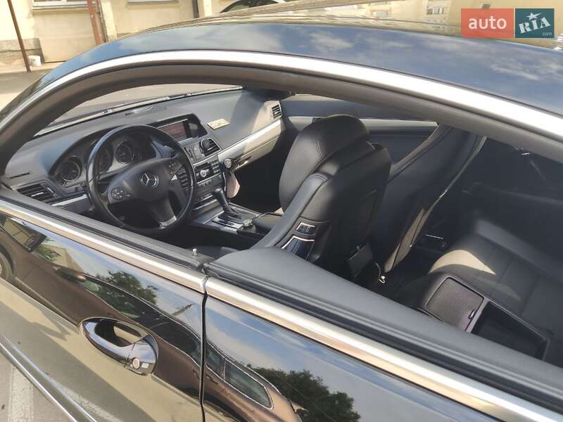 Купе Mercedes-Benz E-Class 2009 в Запорожье