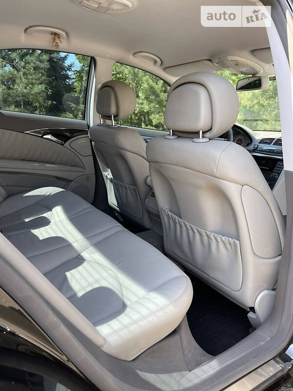 Седан Mercedes-Benz E-Class 2008 в Киеве