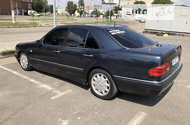 Седан Mercedes-Benz E-Class 1996 в Одессе