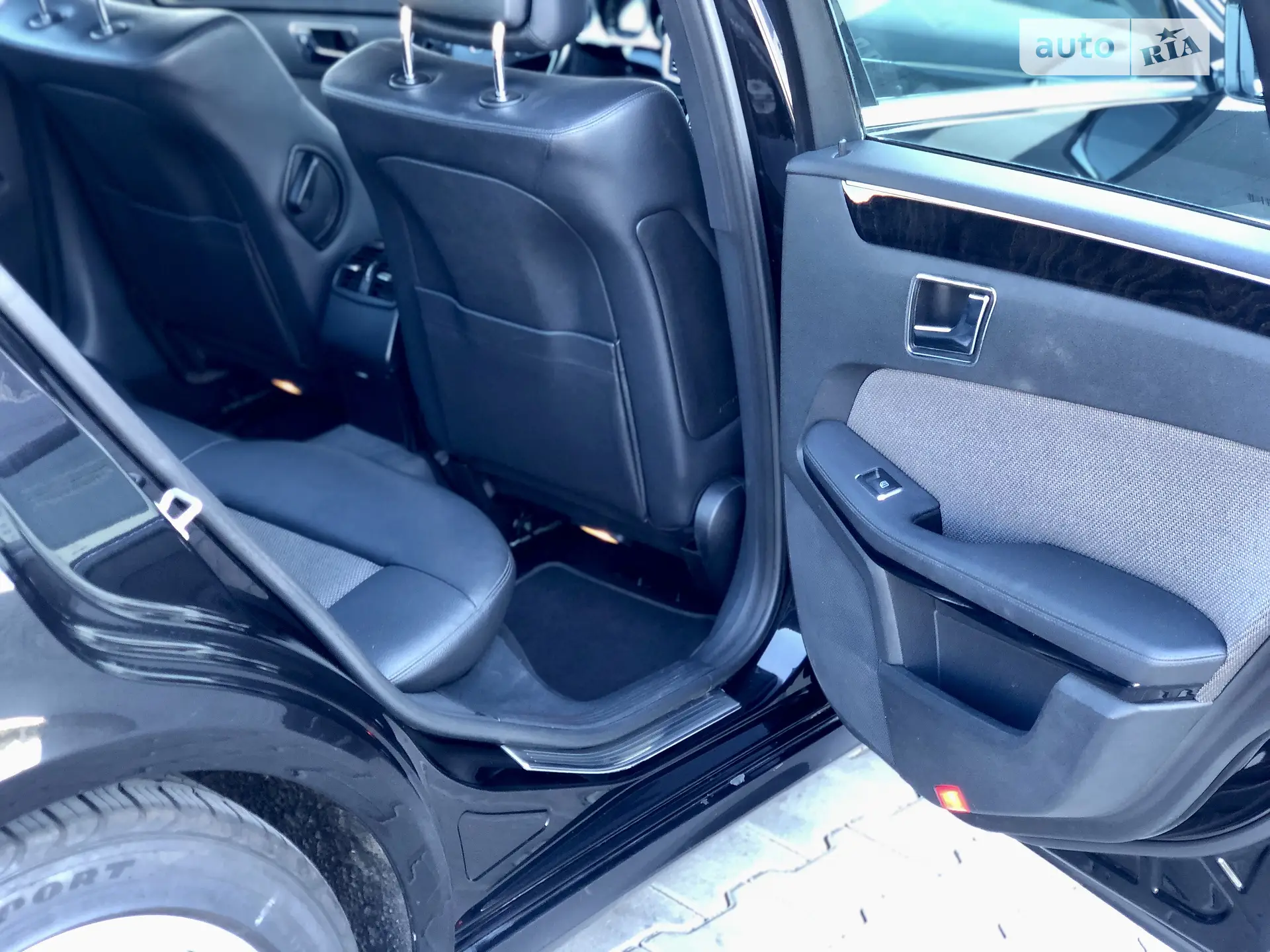 2010 Mercedes-Benz E-klasse - мініатюра 12