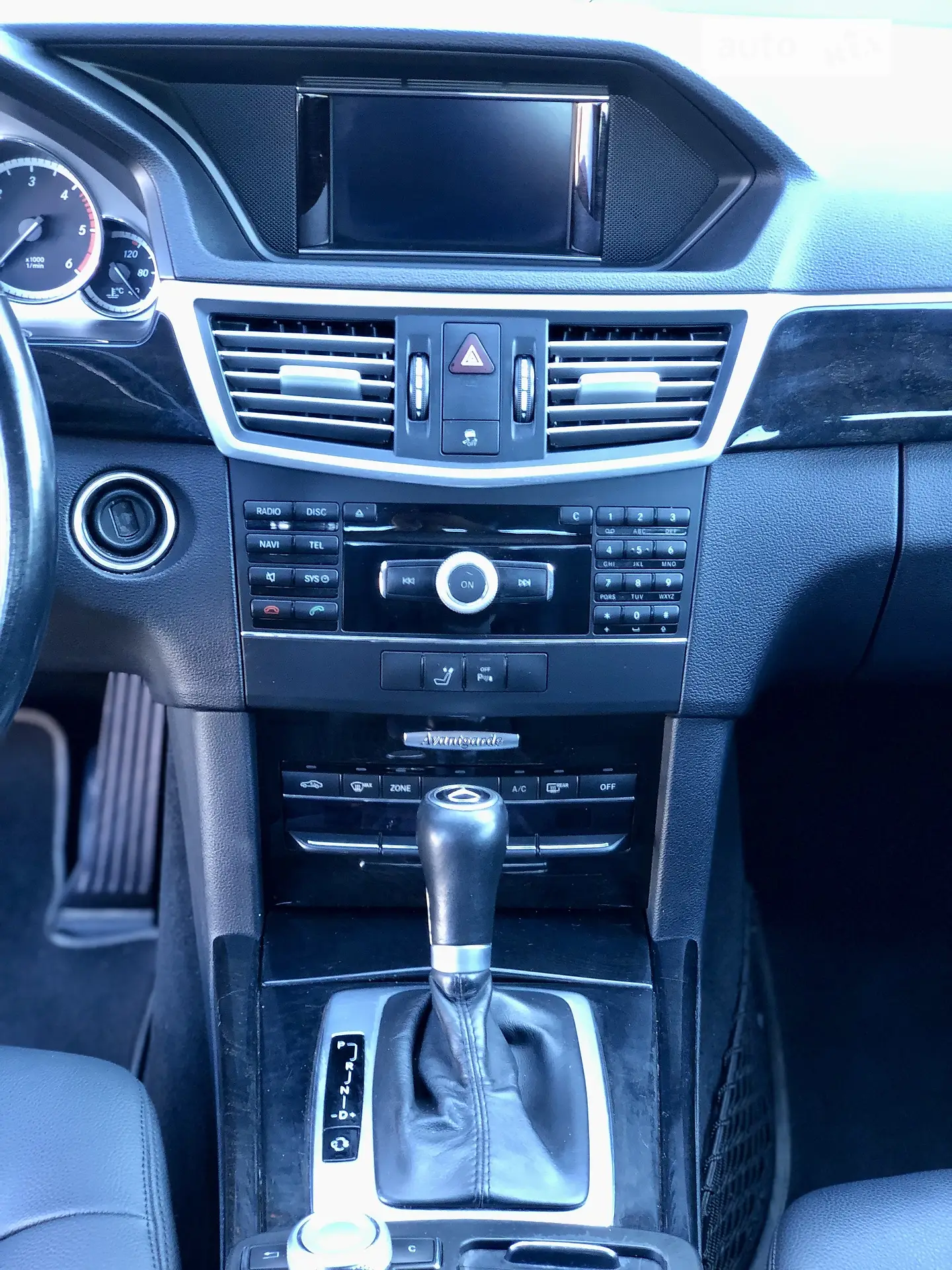 2010 Mercedes-Benz E-klasse - мініатюра 7