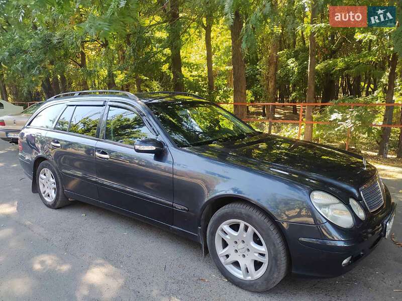 Універсал Mercedes-Benz E-Class 2004 в Одесі