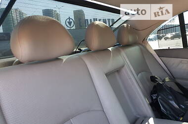 Седан Mercedes-Benz E-Class 2002 в 