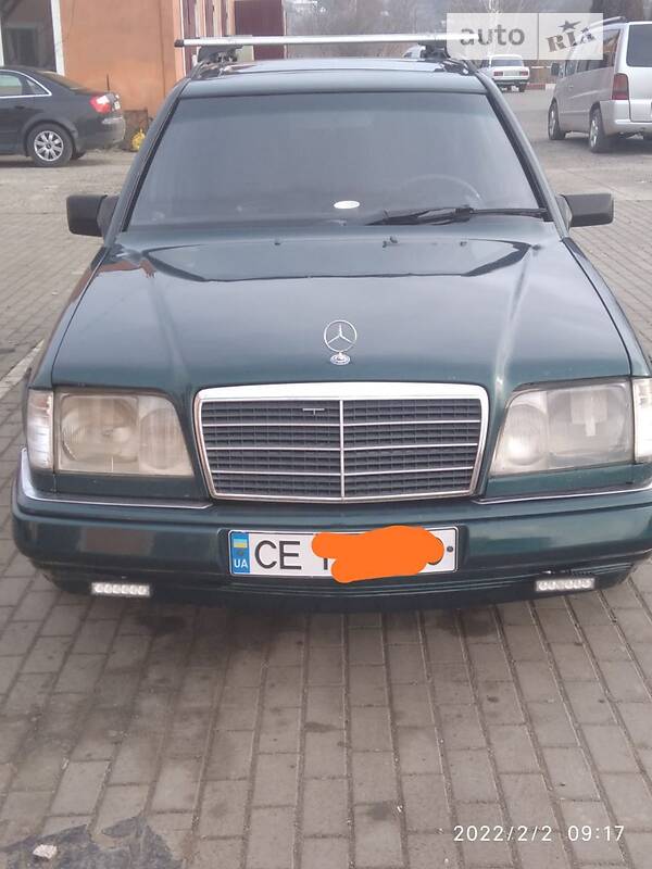 Универсал Mercedes-Benz E-Class 1995 в Черновцах