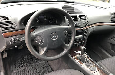 Седан Mercedes-Benz E-Class 2003 в Ковеле