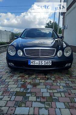 Седан Mercedes-Benz E-Class 2003 в Бердичеве