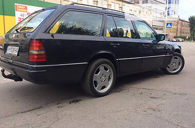 Универсал Mercedes-Benz E-Class 1994 в Киеве