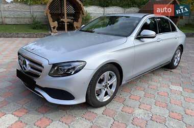 Седан Mercedes-Benz E-Class 2017 в 