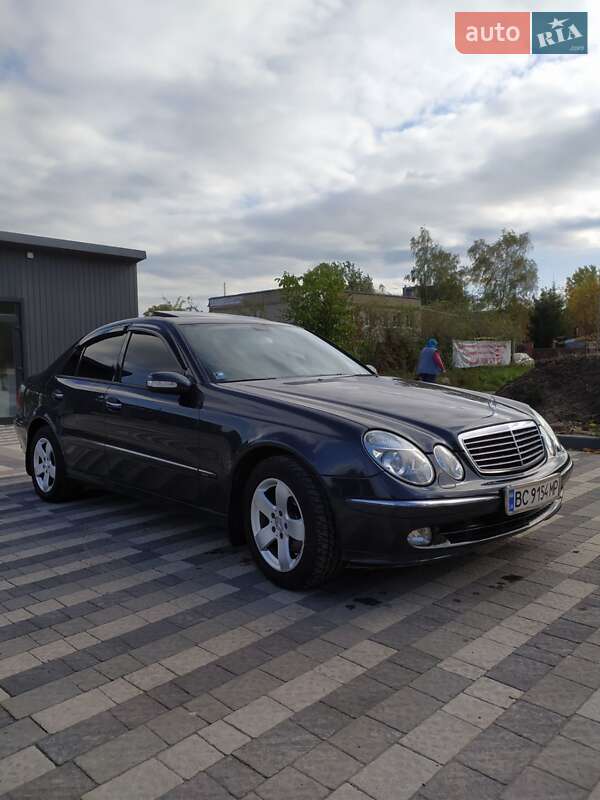 Седан Mercedes-Benz E-Class 2005 в 