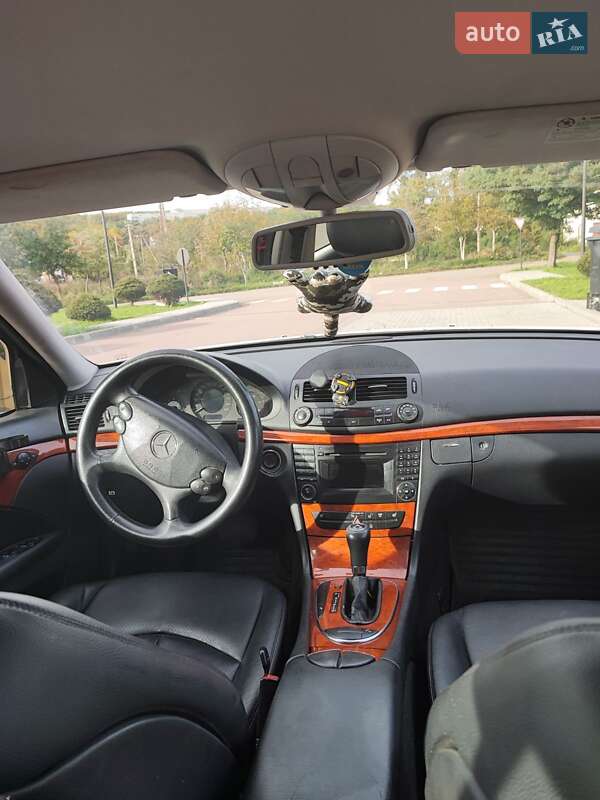 Универсал Mercedes-Benz E-Class 2009 в Калуше фото 7 Универсал Mercedes-Benz E-Class 2009 в Калуше