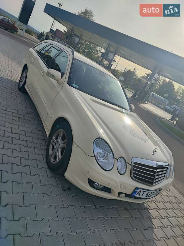 Универсал Mercedes-Benz E-Class 2009 в Калуше фото 14 Универсал Mercedes-Benz E-Class 2009 в Калуше