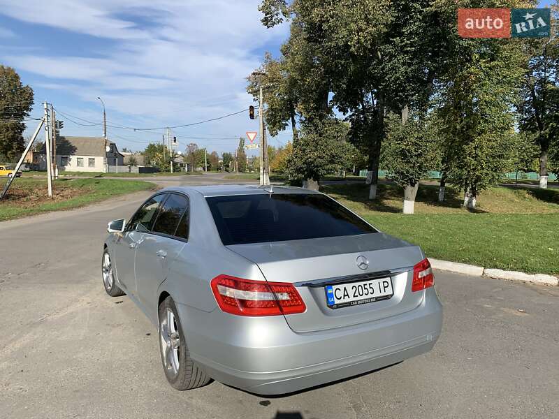 Седан Mercedes-Benz E-Class 2009 в Ватутіному