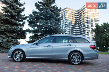 Универсал Mercedes-Benz E-Class 2014 в 